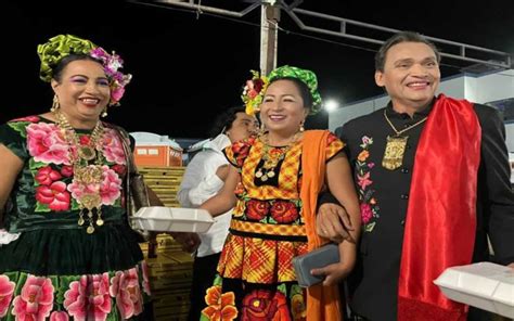 Muxes Celebran 47 Años De Diversidad Sexual En Juchitán Aristegui