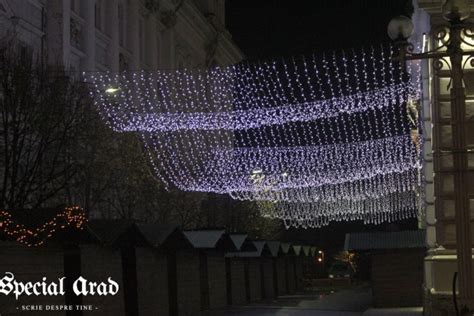 S a făcut lumină în Arad A fost aprins iluminatul festiv pentru