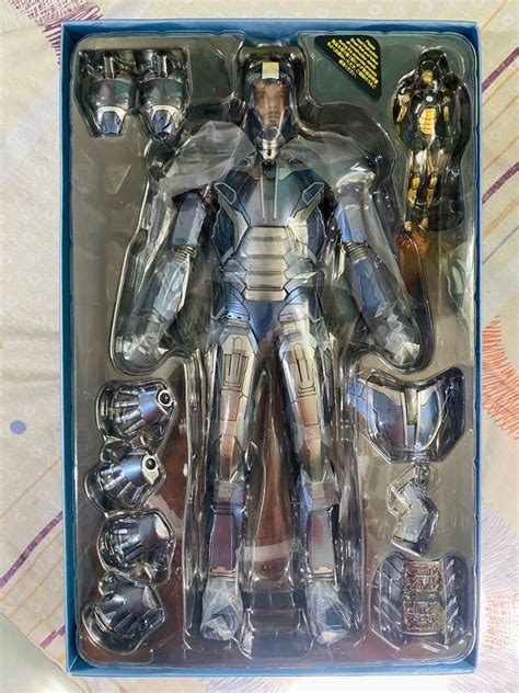 Hot Toys IRONMAN SHOTGUN Hobbies Toys Toys Games On Carousell