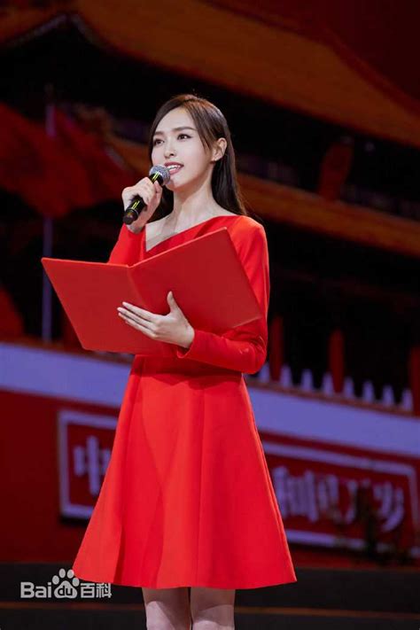 唐嫣tang Yan，tiffany Tang庆十九大诗歌朗诵会壁纸壁纸 万佳直播吧