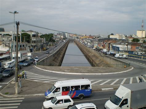 CET monitora trânsito na região da Avenida do Estado