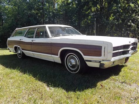 Wagons Ho Ford Ltd Country Squire Barn Finds