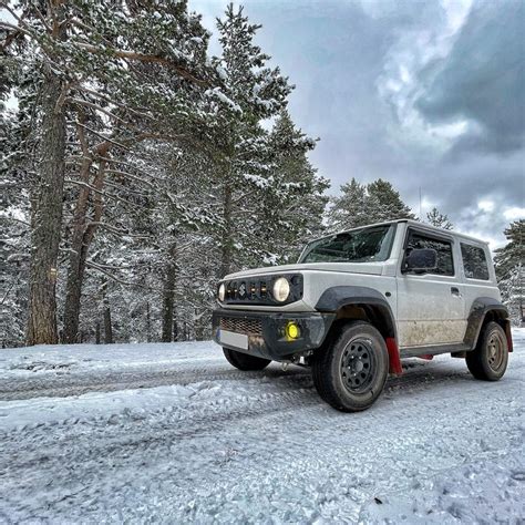 Video Suzuki Jimny Pro 4x4 2021 al límite off road en Ocaña