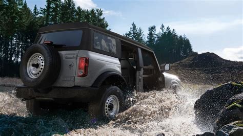 2021 Ford Bronco Revealed Specs Features Performance Off Roading