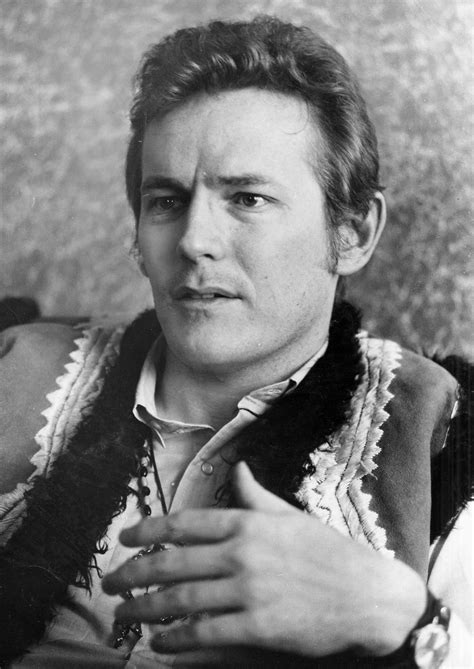 Gordon Lightfoot Dead Legendary Folk Singer Behind Sundown And If You