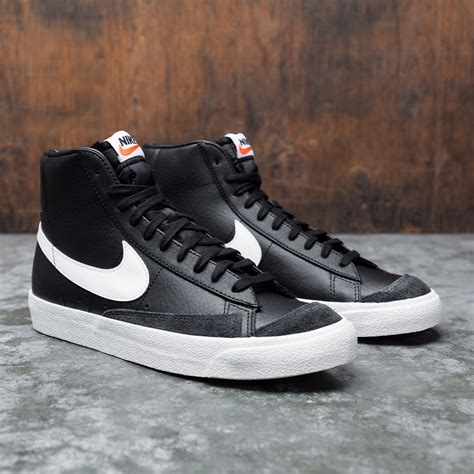 Nike Men Blazer Mid 77 Vintage Black White Sail