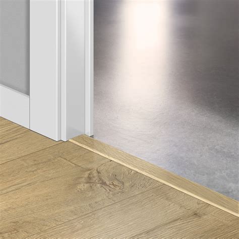 Im1853 Sandblasted Oak Natural Laminate