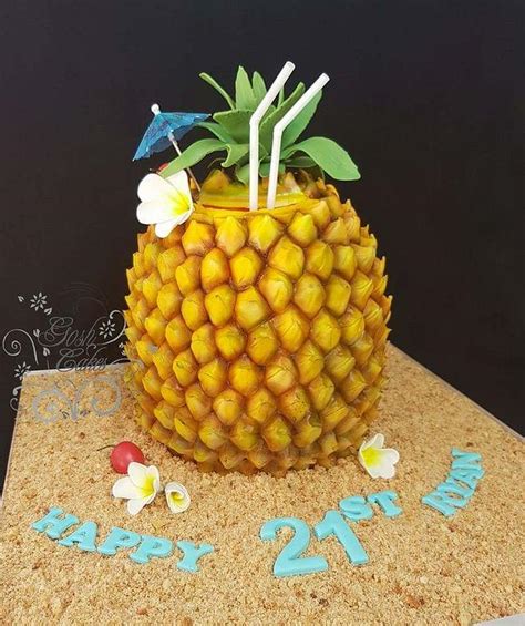 3d Pineapple Decorated Cake By Goshcakes Cakesdecor