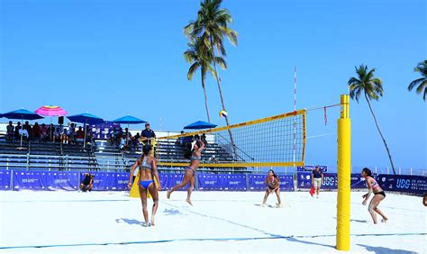 Plata Y Bronce En Voleibol De Playa Universidad Aut Noma De Nuevo Le N