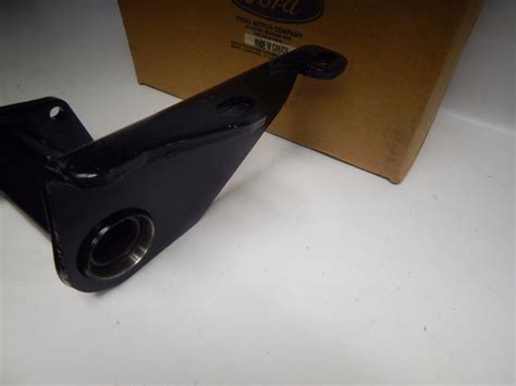 New OEM Ford Heavy Truck 1996 Bracket EBay