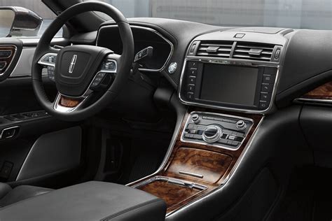 2020 Lincoln® Continental Design Features | Lincoln.com