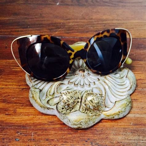 Accessories Retro Cat Eye Sunglasses Poshmark