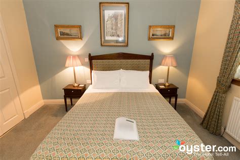 Glasgow Guest House Review: What To REALLY Expect If You Stay