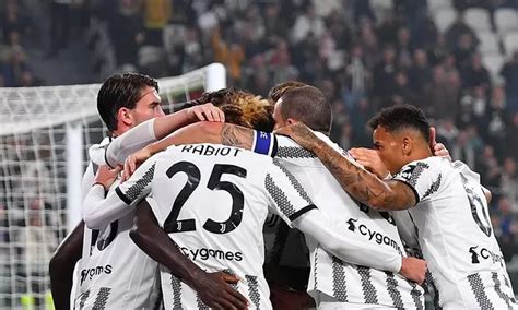 Juventus Gole Al Empoli Y Levanta Vuelo En La Serie A Del Calcio