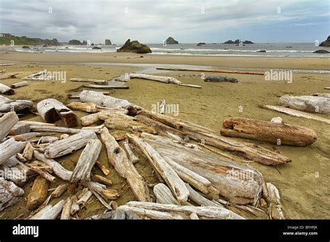 Drift Logs Hi Res Stock Photography And Images Alamy