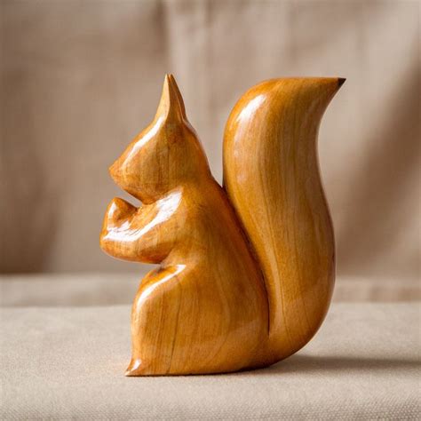 Wooden Squirrel Statue Wooden Squirrel Figurine Wood Carving Hand