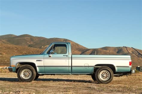 No Reserve 1986 Gmc C2500 Sierra Classic 7 4l For Sale On Bat Auctions Sold For 12 000 On