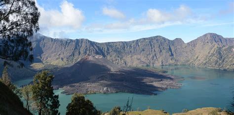 senaru village lombok trekking