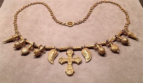 Ancient Byzantine Jewelry at The Metropolitan Museum of Art