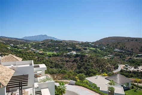 Bedroom Penthouse With Sea Views In Marbella Club Hills Benahavis