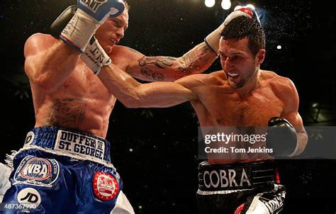 80 Carl Froch V George Groves Photos Stock Photos, High-Res Pictures ...