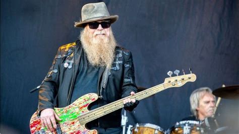 Dusty Hill Cause Of Death How Rock Legend Zz Top Bassist Died At 72 Crossover 99