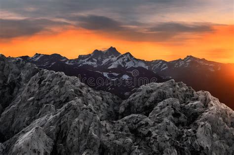 Beautiful Mountain Silhouettes During The Sunset Stock Illustration