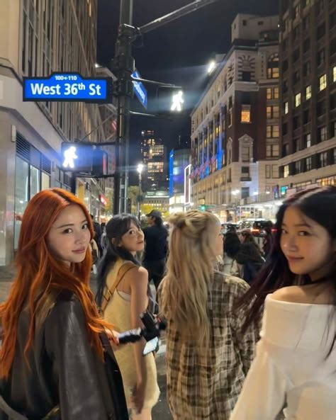 Pin Di Rina Su 1 800 Hot N Fun