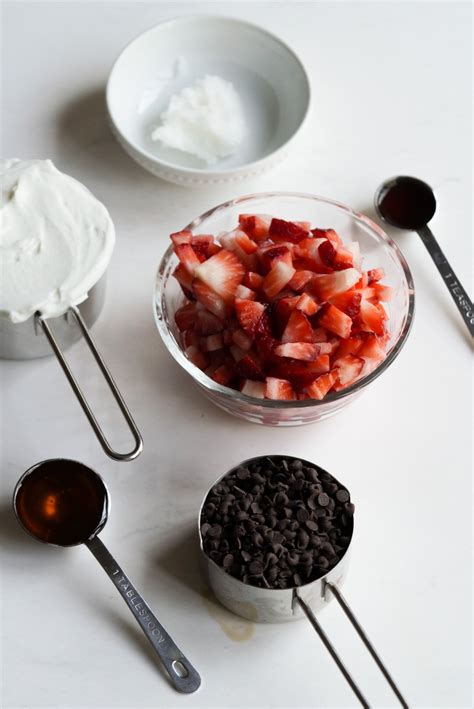 Chocolate Strawberry Yogurt Clusters Viral Recipe Wellness By Kay