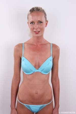 Slim And Seductive Blonde Looking Innocent Shows Enticin XXX Dessert