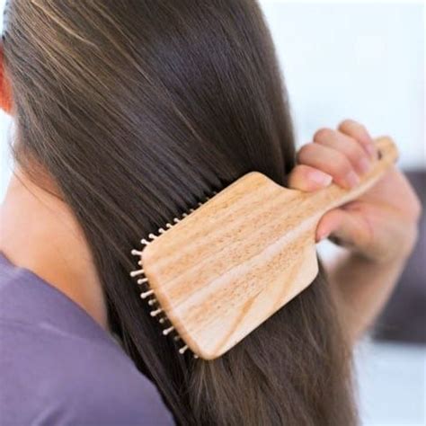 Brosse en bambou la meilleure brosse à cheveux