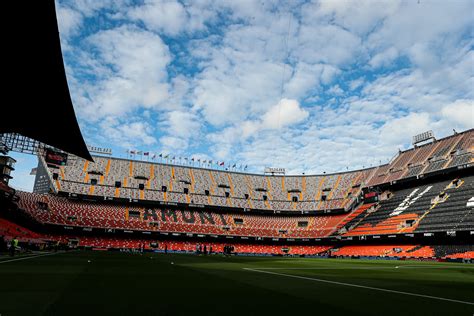 Valencia V Forest Have The Reds Ever Played At The Mestalla Stadium