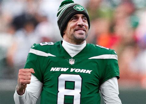 Packers Jets Complete Trade For Super Bowl Champion Aaron Rodgers