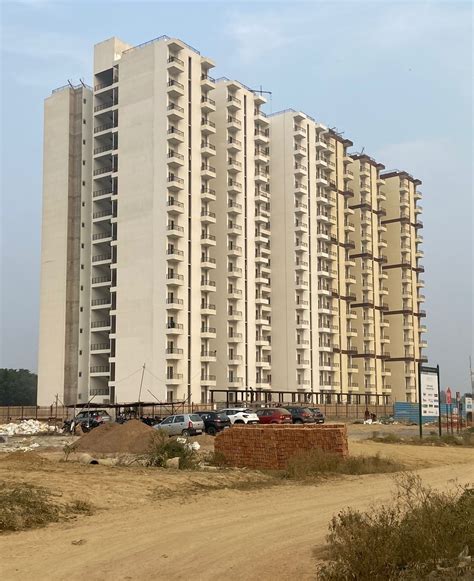 Sq Ft Bhk T Apartment For Sale In Pardos Lucknow Developers