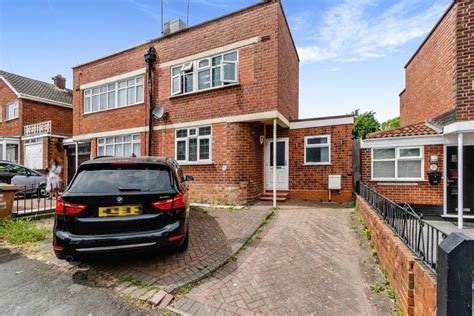 3 Bed Semi Detached House For Sale In Franchise Street Wednesbury Ws10