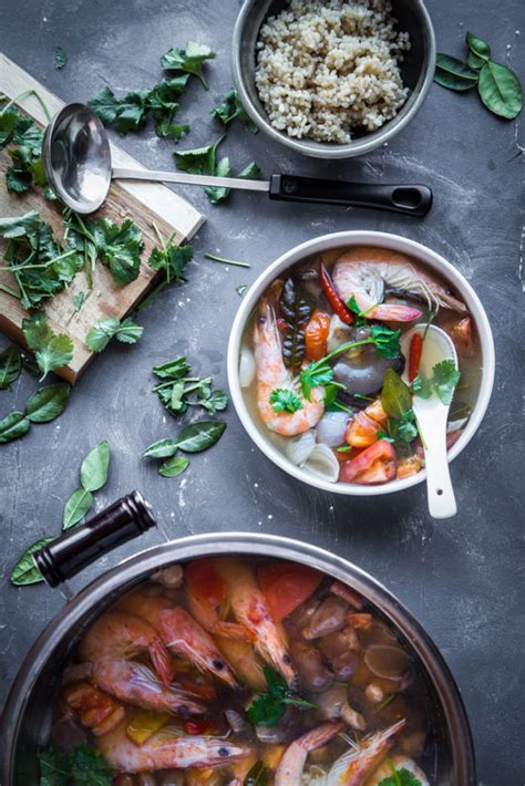 Easy Thai Tom Yum Goong