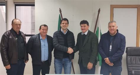 Representantes Do Poder Executivo Visitaram Curitiba Atr S De Recursos