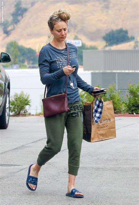 Kaley Cuoco Nude OnlyFans Leaks Fappening Page FappeningBook