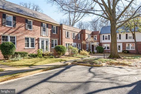 2600 16th St S #703, Arlington, VA 22204 | Redfin