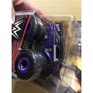 風火輪 Hot WHEELS MONSTER TRUCKS 大腳車 WWE UNDERTAKER 送葬者 美國職業摔角 蝦皮購物