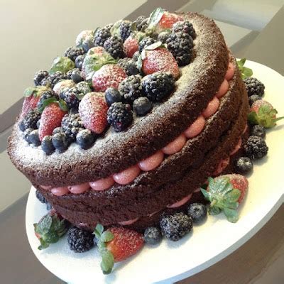 Place Of Cakes Naked Cakes