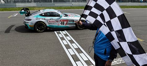 efp racing de Klassensieg für Elia Erhart bei der 24h Premiere des