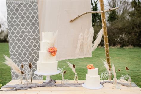 Landscape Vanilla Pod Bakery Naked Tipi Outdoor Wedding Cake Table