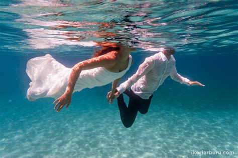 Sesión Postboda Trash The Dress Bajo El Agua En Mallorca Iker