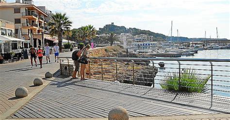 Work On Stabilising Cala Ratjada Promenade In Mallorca