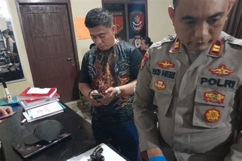 Aduh Polisi Tembak Polisi Di Lampung Genpi Co