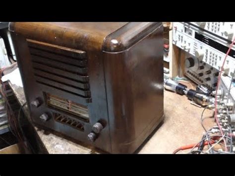 Restoring An Old S Short Wave Radio Youtube