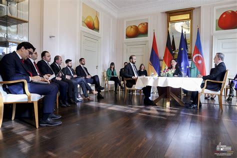 Press Release On The Meeting Between The Ministers Of Foreign Affairs