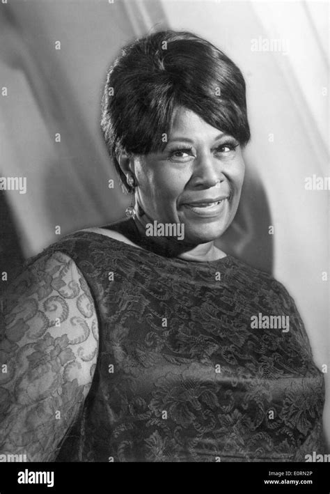 Portrait De La Chanteuse Ella Fitzgerald Photo Stock Alamy