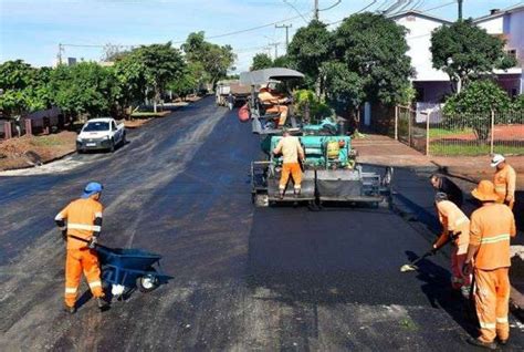 Avan Am Obras De Pavimenta O Asf Ltica Na Cidade E No Interior De